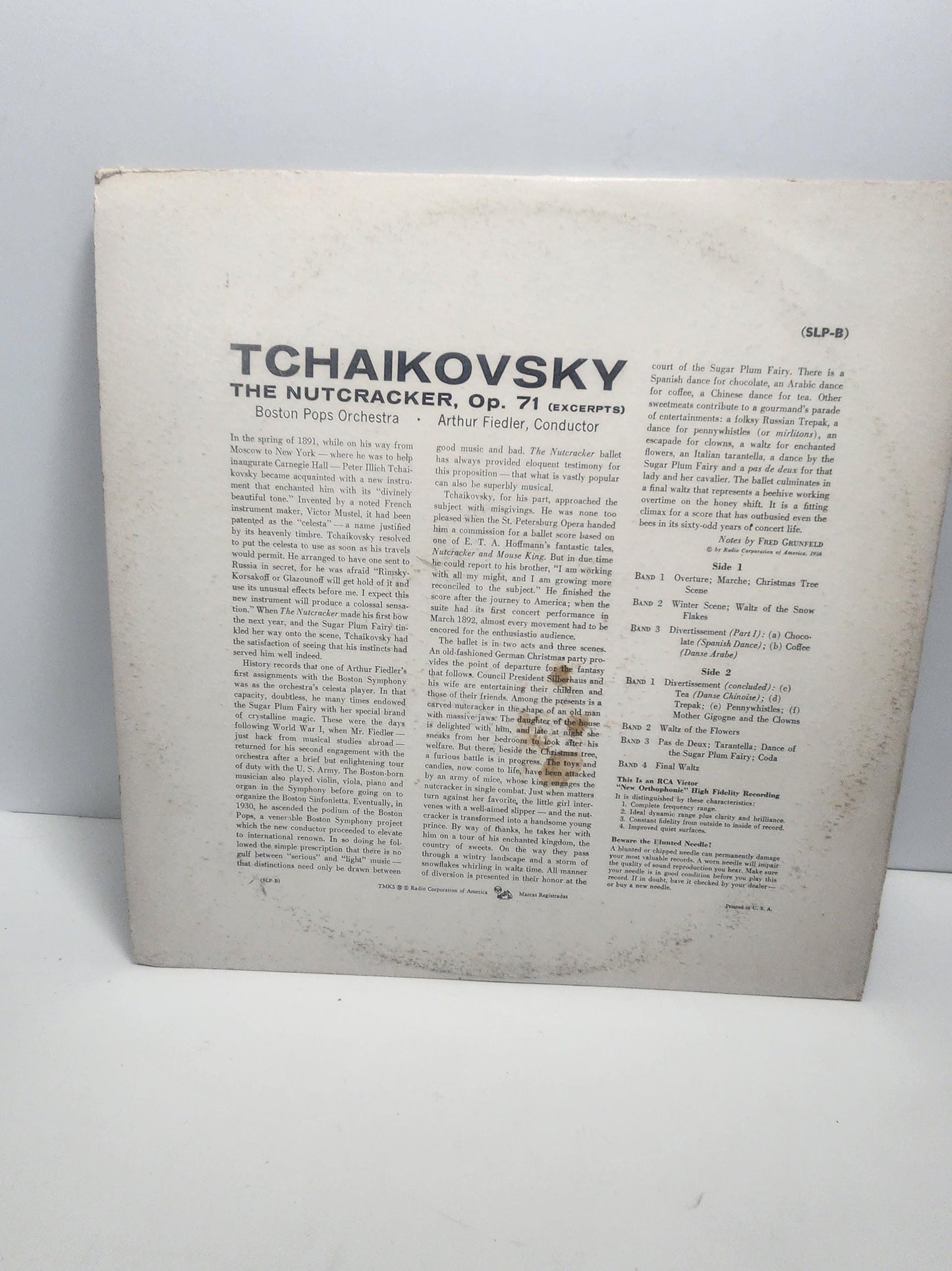 Tchaikoysky The Nutcracker Vintage 1980's Vinyl LP Record - Records - Vintage Records - The Nutcracker - Tchaikoysky - Orginal Records