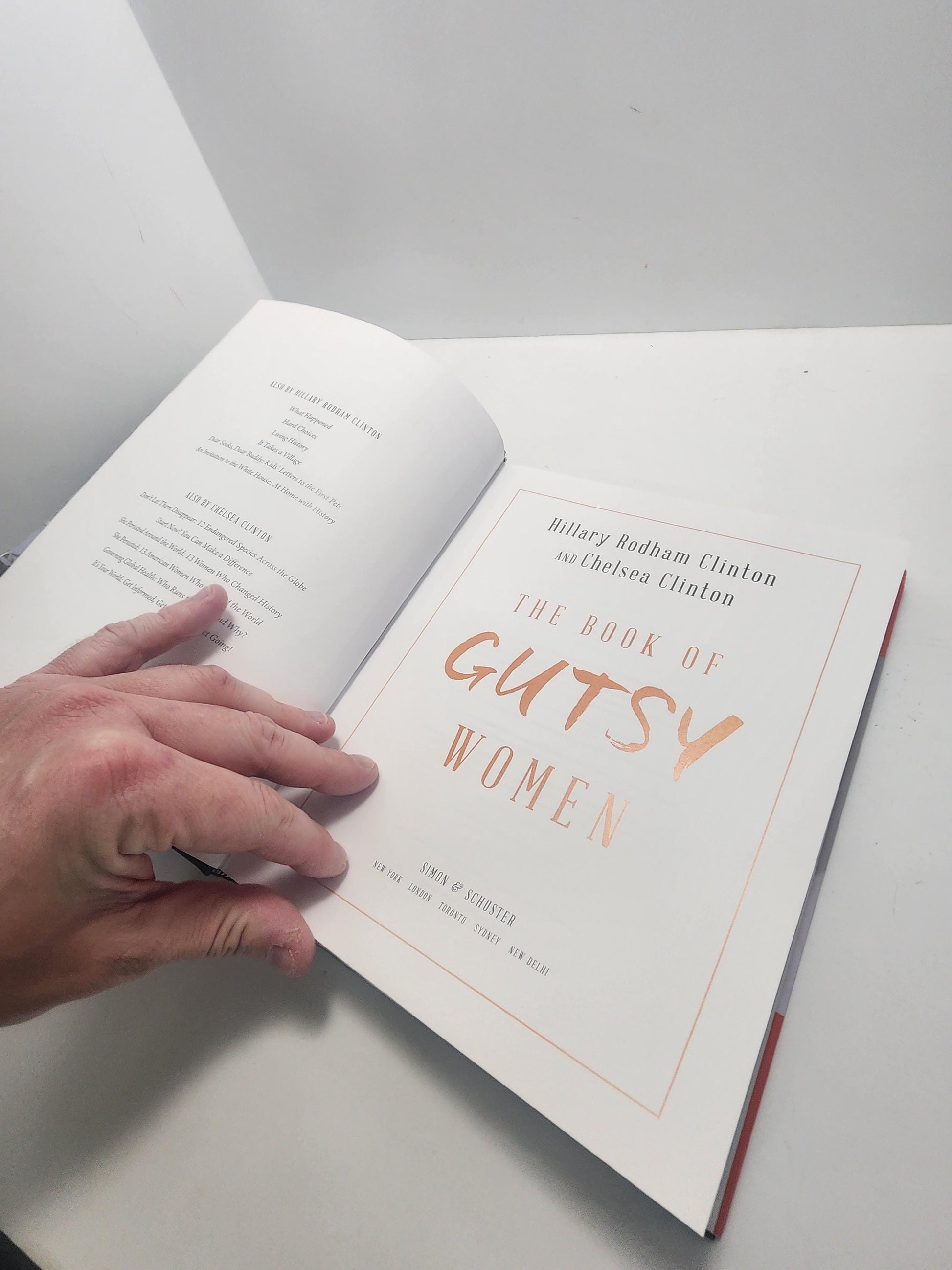 The Book Of Gutsy Women, Hilary Clinton & Chelsea Clinton - Clinton's- Hilary - Clinton - Women - Gift For Women - Women Books - Gutsy Women