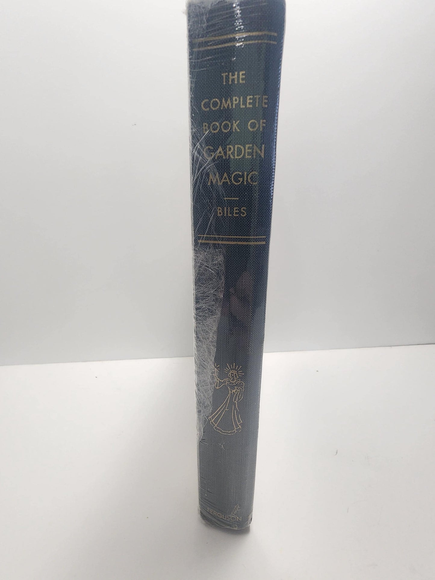 1956 The Complete Book Of Garden Magic - Gardening - 1950's - Antiques - Vintage Books - Garden Magic - Garden Magic Book