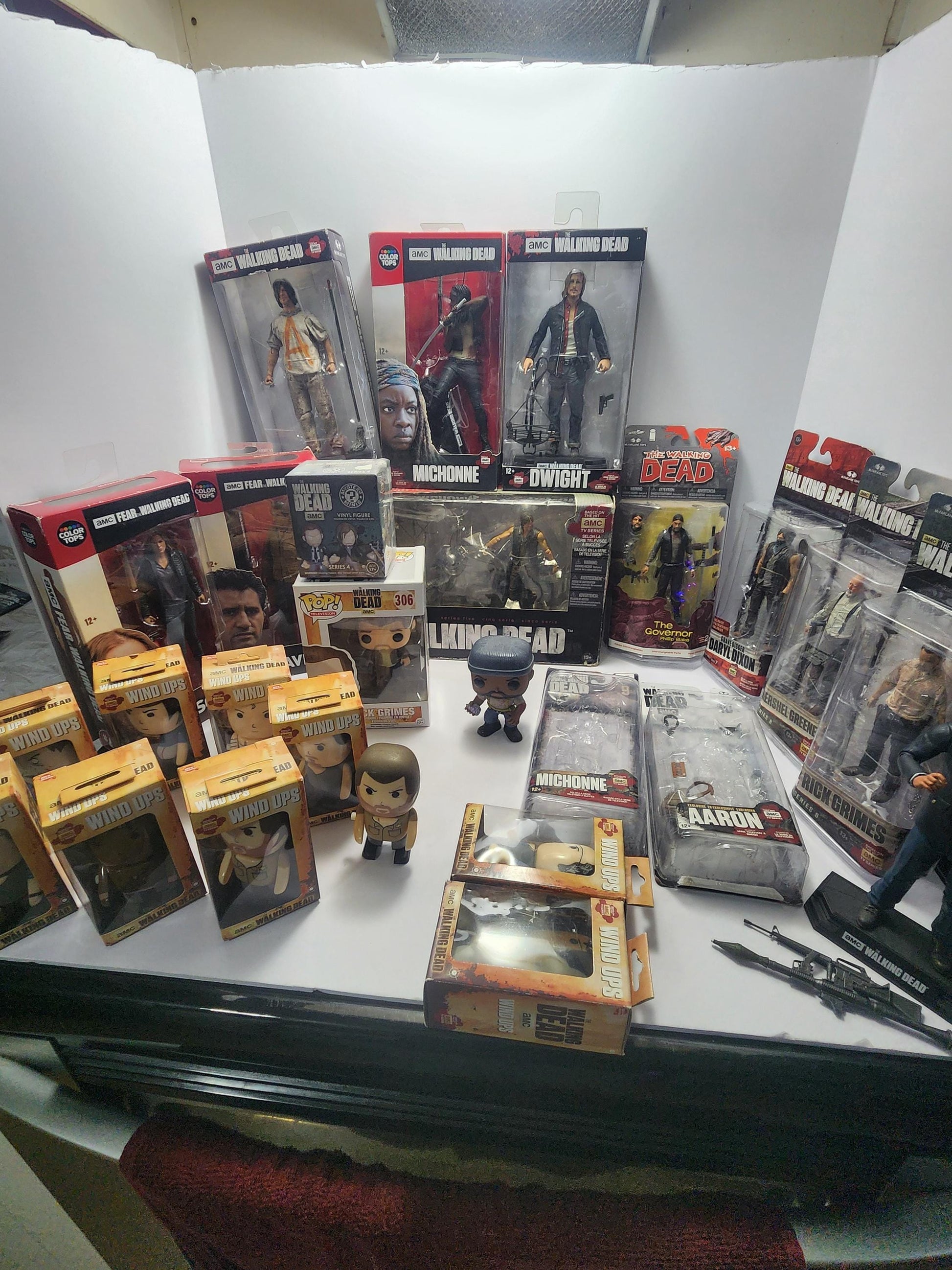 Amc The Walking Dead Toys And Action Figures - Daryl Dixon - AMC- AMC Shows - Twd - The Walking Dead - Walking Dead Gifts - Rick Grimes
