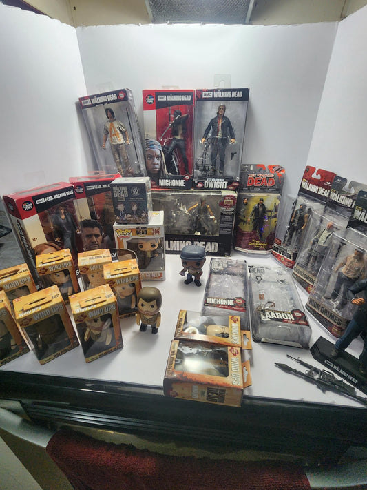 Amc The Walking Dead Toys And Action Figures - Daryl Dixon - AMC- AMC Shows - Twd - The Walking Dead - Walking Dead Gifts - Rick Grimes