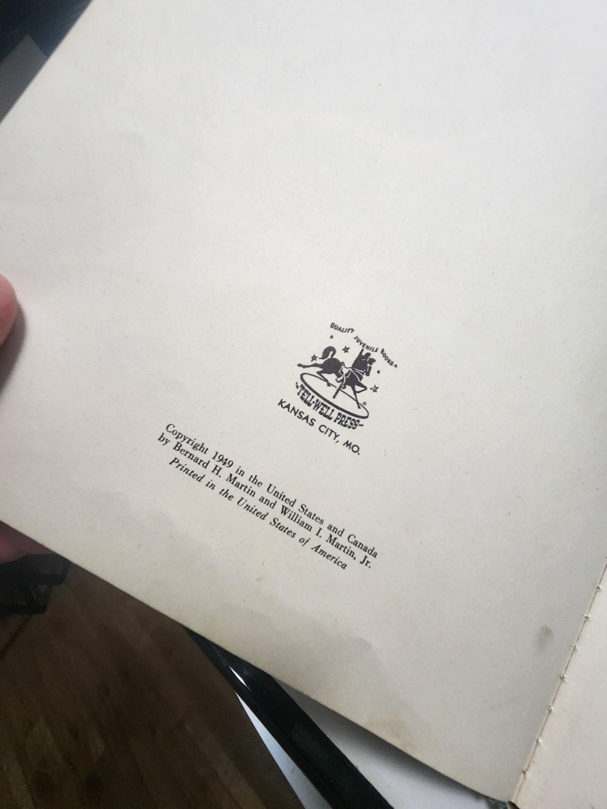 1949 1st Edition Hardcover Book Silver Stallion By Bill and Bernard Martin - Silver Stallion - 1940's - Antiques - Vintage Books - Martin