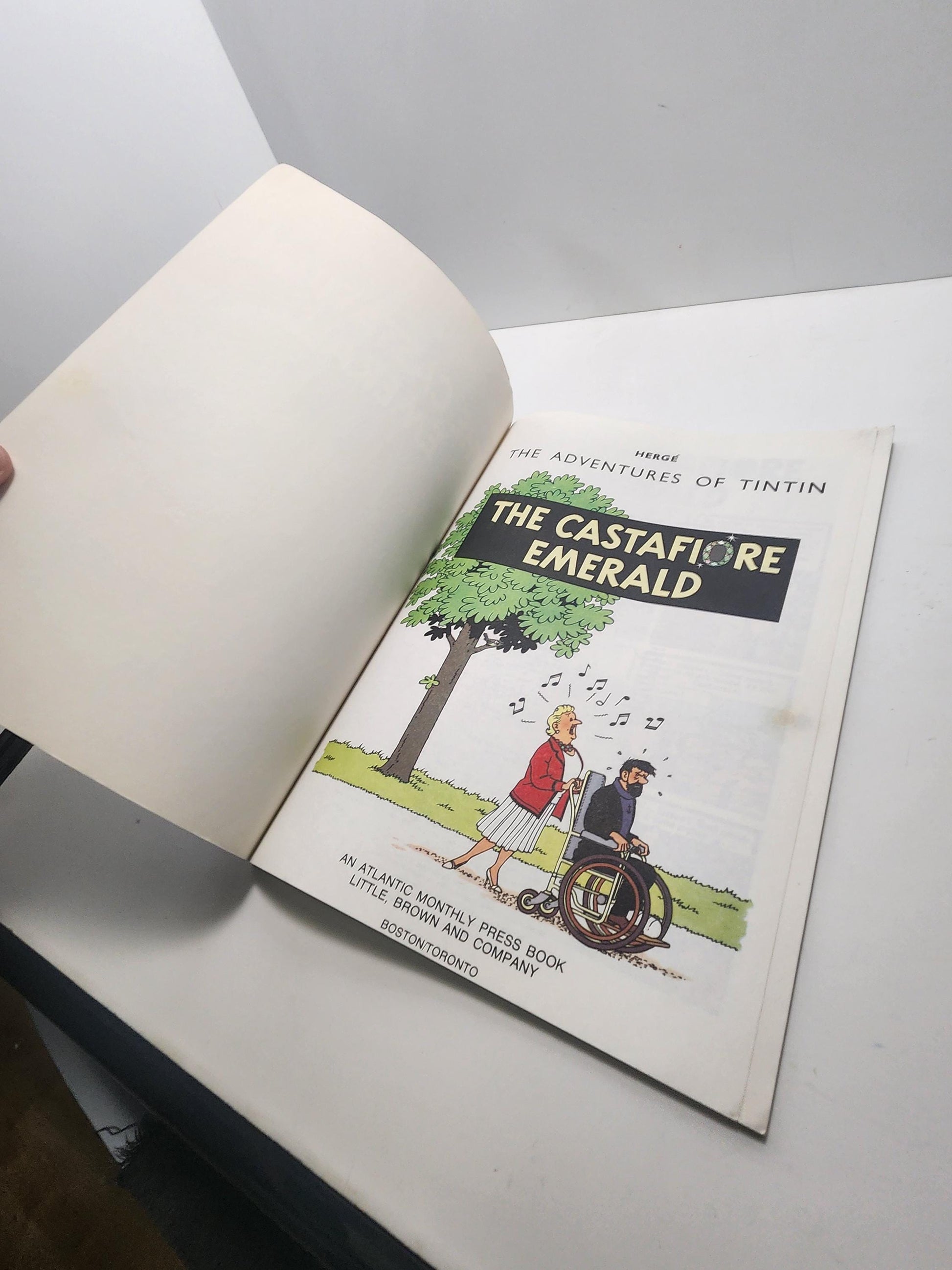 1975 The Adventures Of TinTin - The Castafiore Emerald - Vintage Books - Comics - Comic Books - The Adventures Of TinTin - TinTin - 1970's