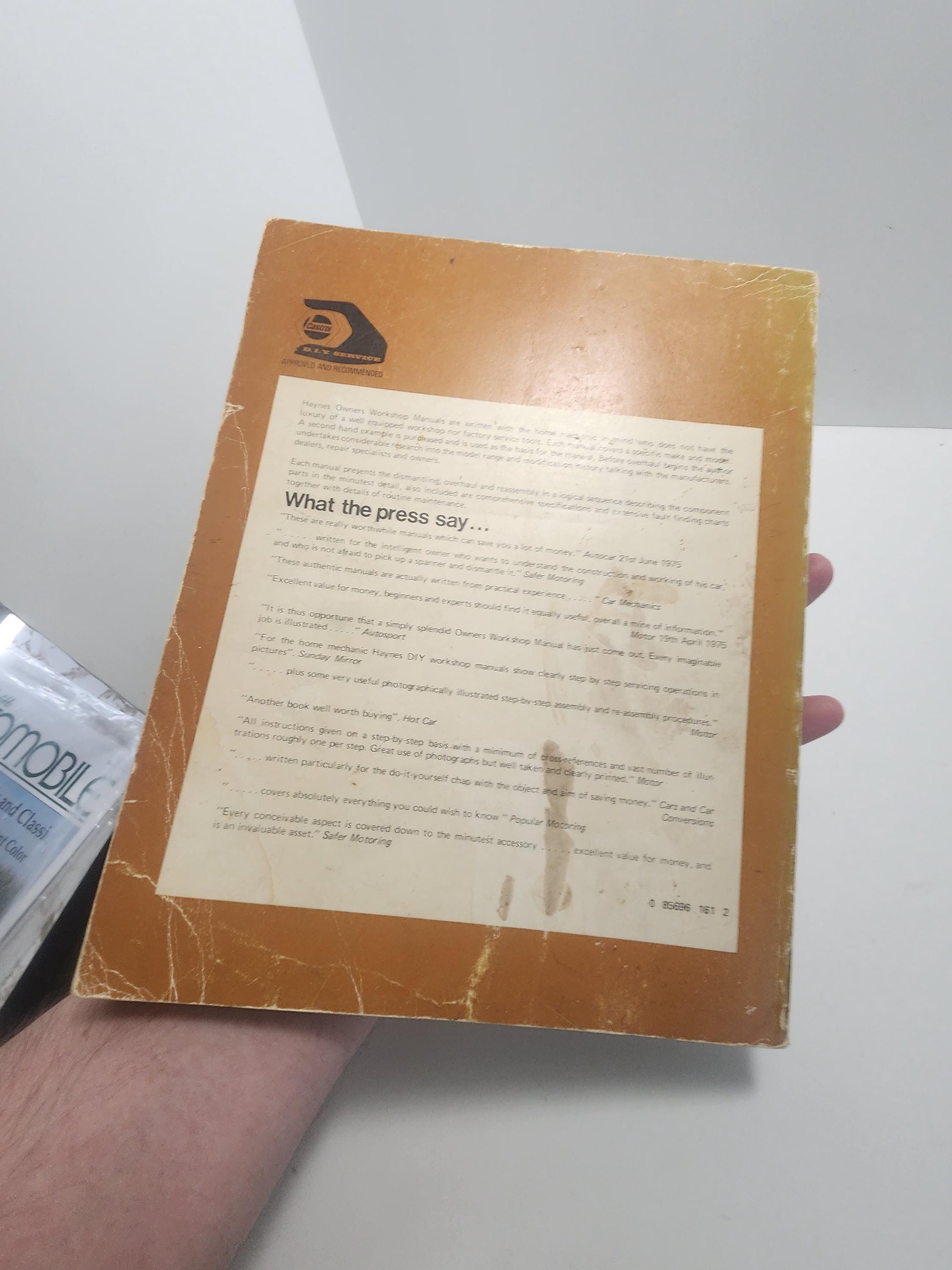 Haynes Owners Workshop Manual for the Peugeot 504 - Haynes - Peugeot 504 - Peugeot - Cars - Classif Cars - Manuals - Car Manual - Car Books