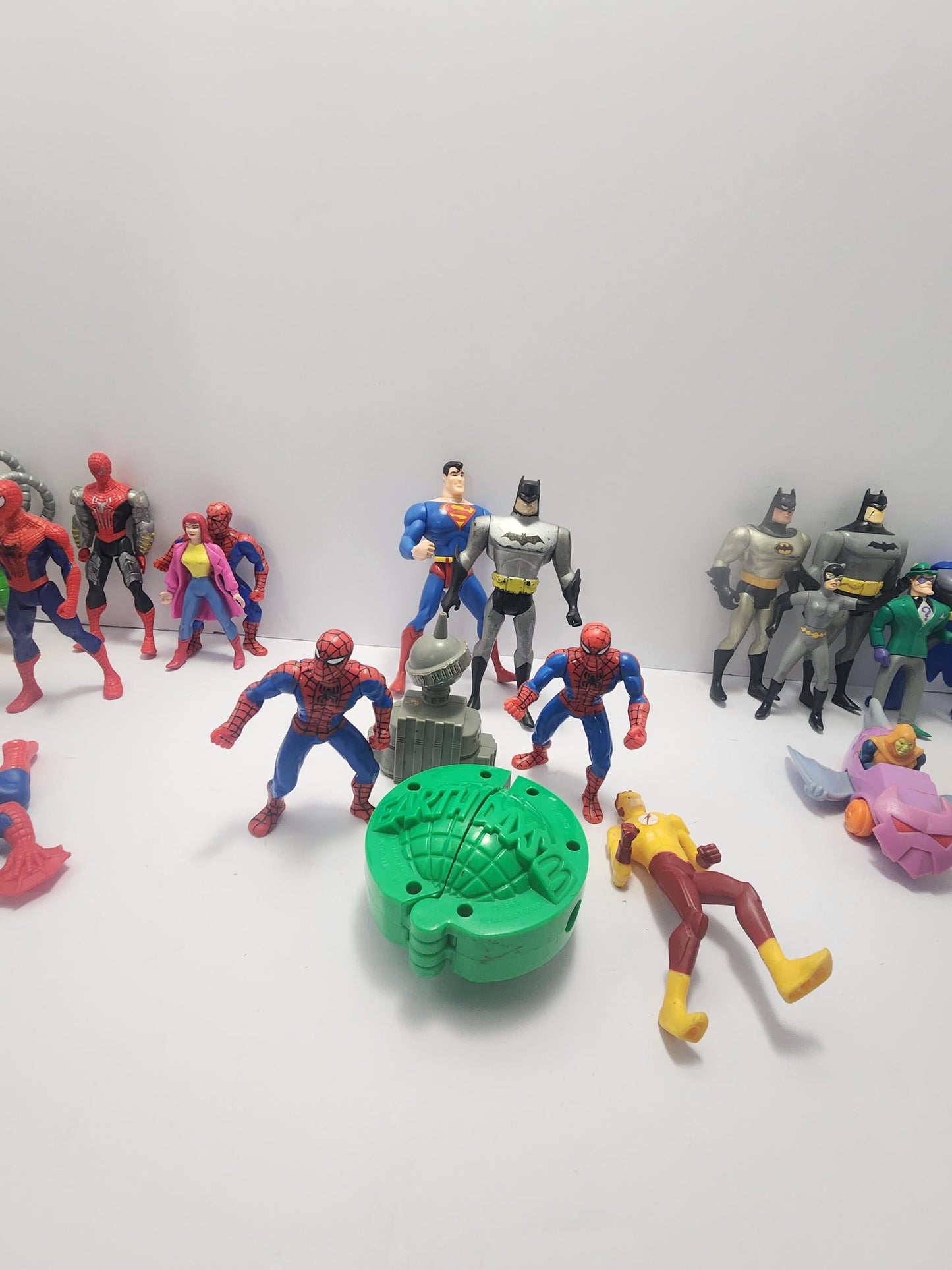 Superhero Vintage Toy LOTS - Batman - Batman Toys - Action Figures - Superheros - Spiderman - Spiderman Toys - DC Toys - DC Comics